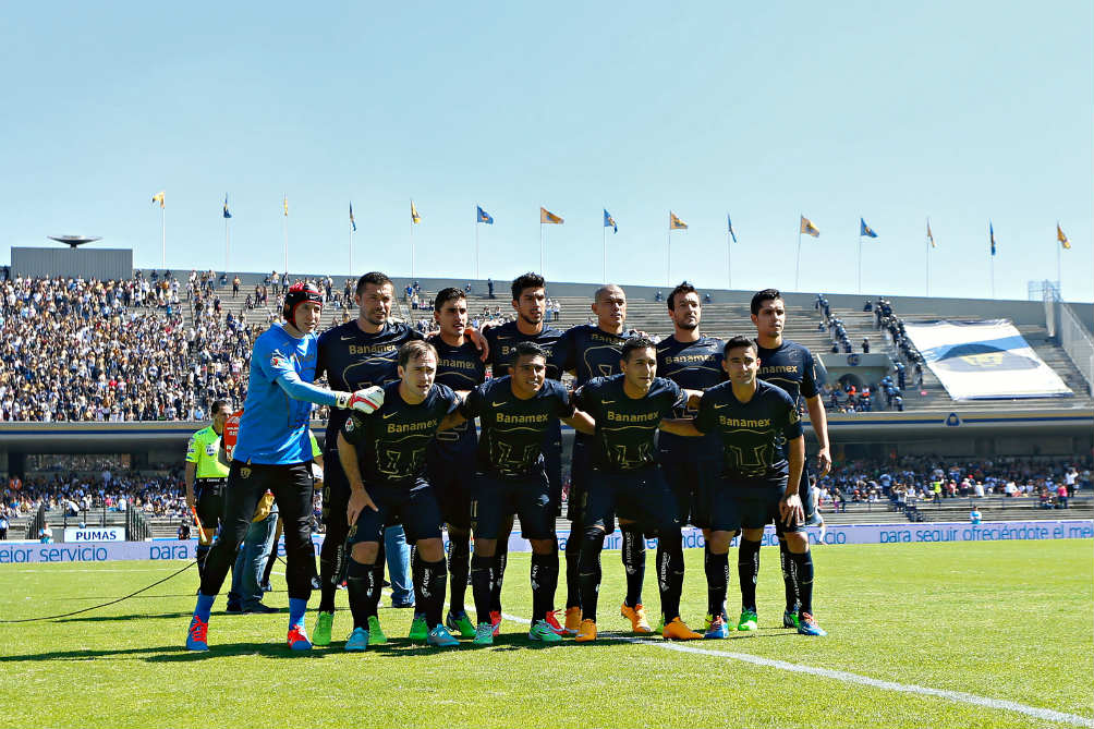 El equipo de Pumas del Apertura 2014, que ganó sus últimos dos juegos de Liga