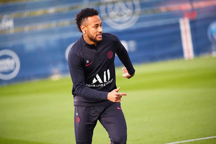 Neymar, en un entrenamiento del PSG