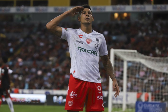 Quiroga, en festejo con Necaxa