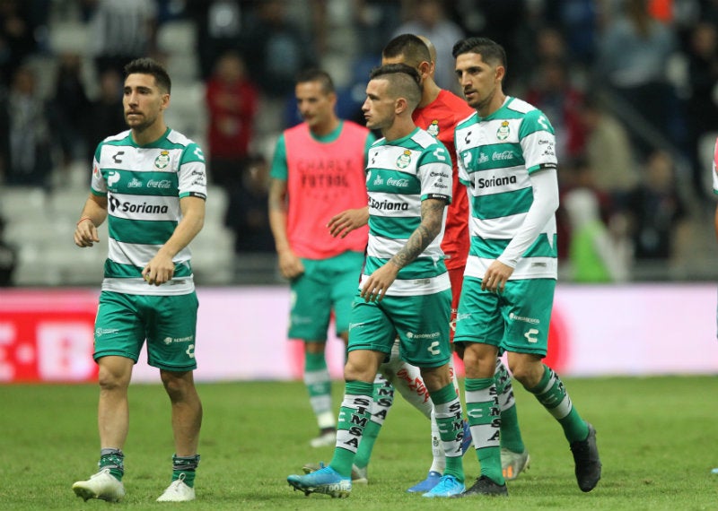 Brian Lozano jugando con Santos Laguna