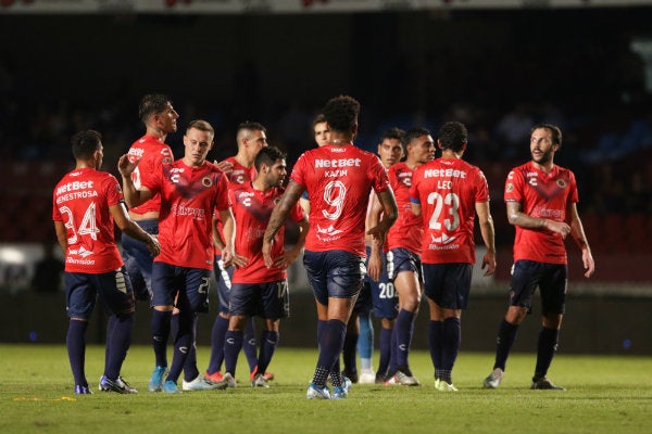 Jugadores de Veracruz en acción de Liga MX