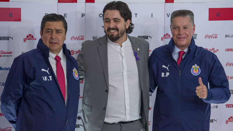 Tena, Vergara y Peláez en conferencia de prensa 