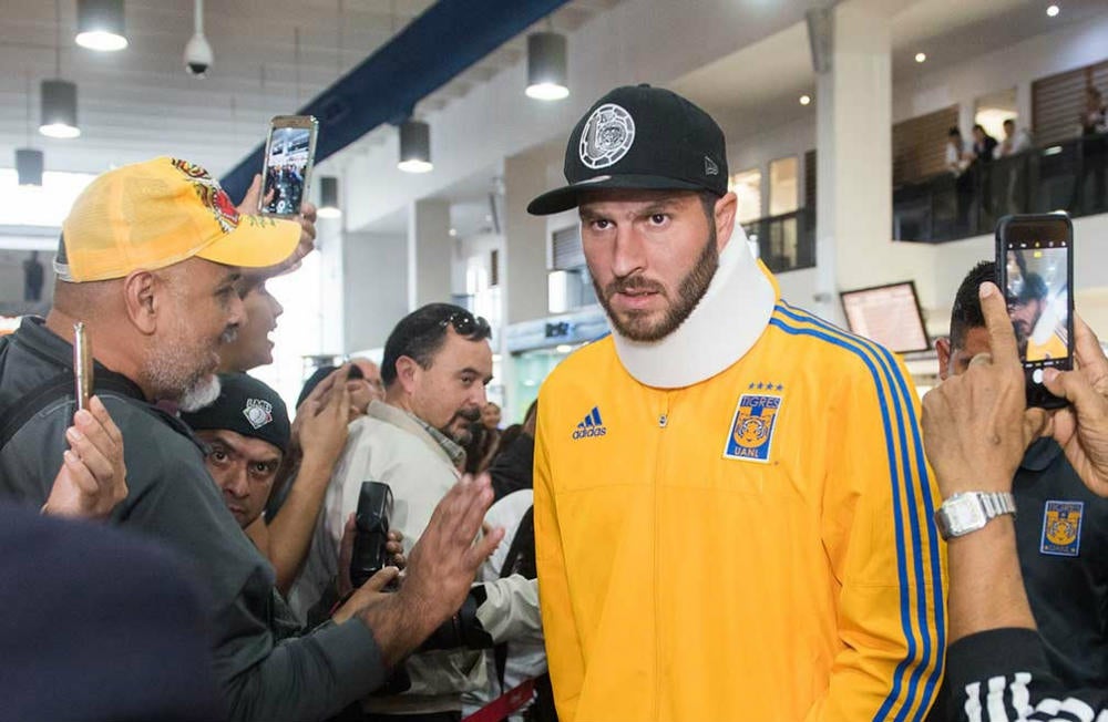 Gignac arriba al aeropuerto