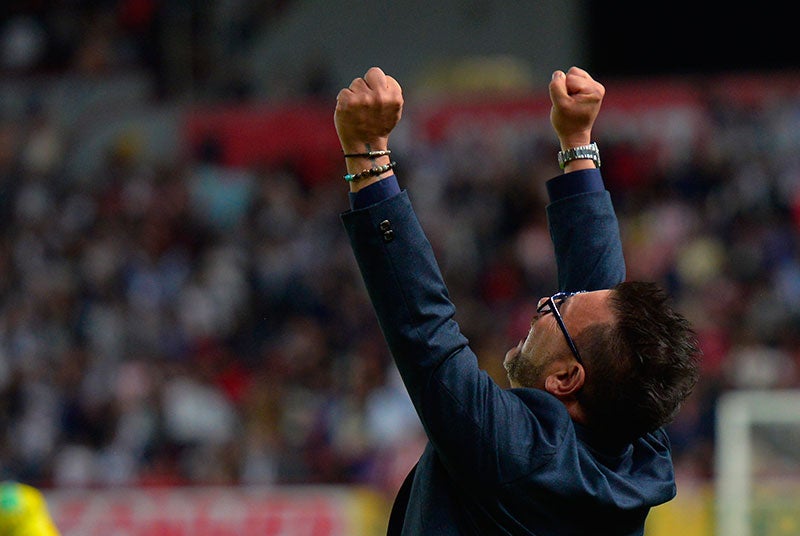 Antonio Mohamed celebra un triunfo de Monterrey