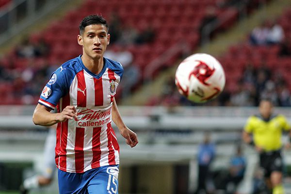 Uriel Antuna en el partido contra Dorados