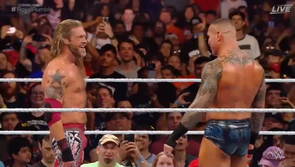 Edge en su reencuentro con Randy Orton 