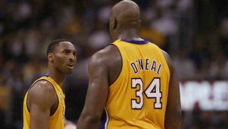 Kobe Bryant y Shaquille O'Neal en un partido con los Lakers