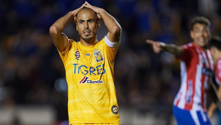 El capitán de la UANL en el Estadio Universitario