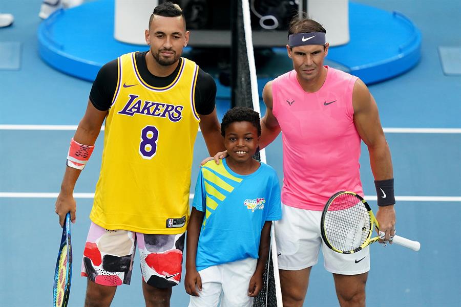 El tenista australiano y Rafa Nadal, previo a su partido