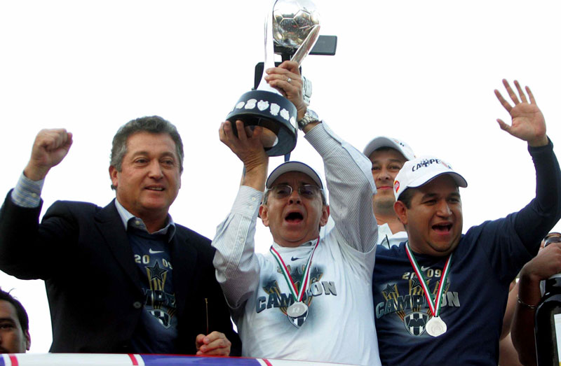 Vucetich, con un título de Liga con Monterrey 