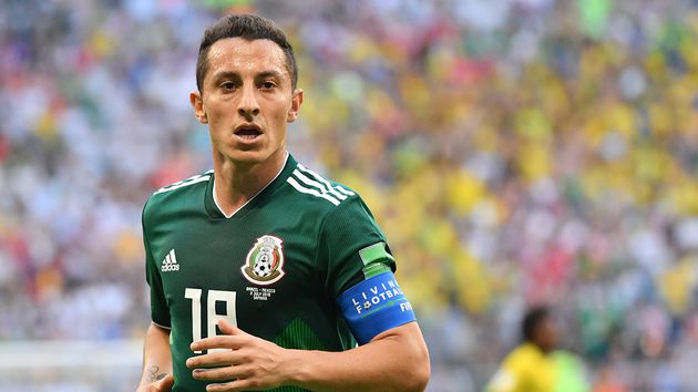 Andrés Guardado jugando con la Selección Mexicana