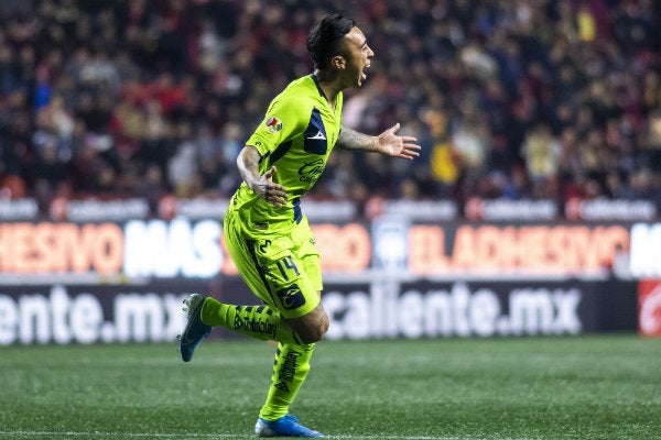 Martín Rodríguez celebrando su anotación ante Xolos