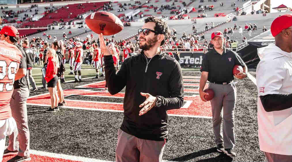 Diego Ortiz, previo a un juego del Texas Tech