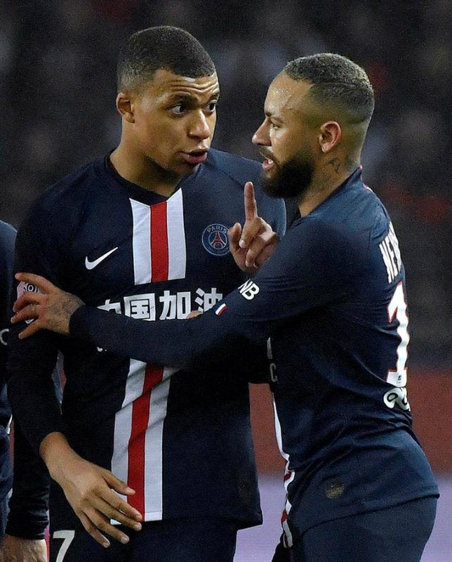 Kylian Mbappé y Neymar en un partido con el PSG