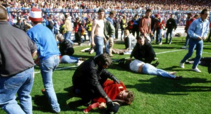 Postal de la tragedia del 'Desastre de Hillsborough'