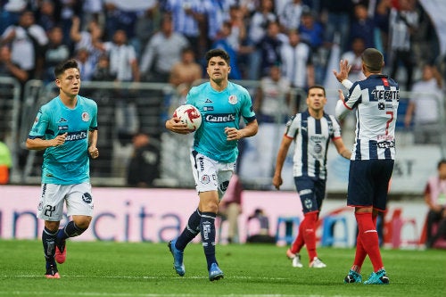 Nico Ibáñez celebra su gol ante los Regios