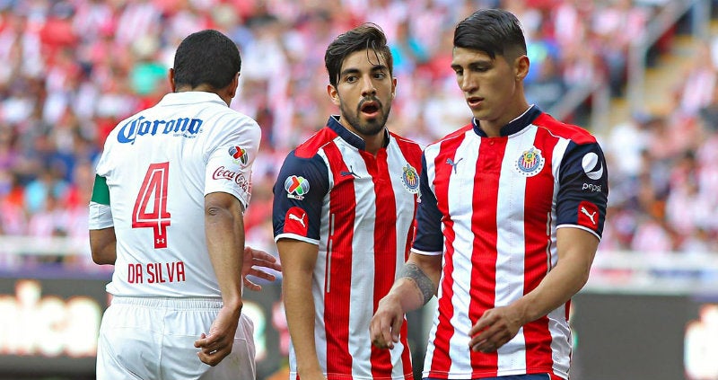 Rodolfo y Alan jugando en Chivas