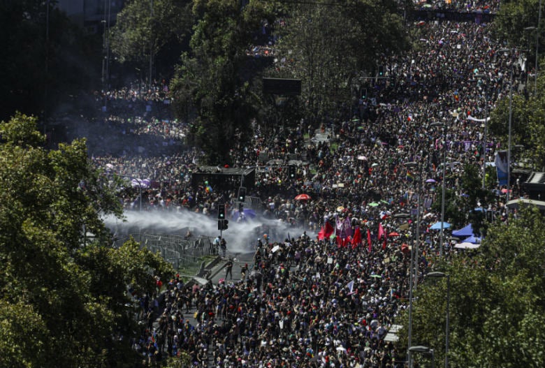 Marcha por el Día Internacional de la Mujer en Santiago, Chile