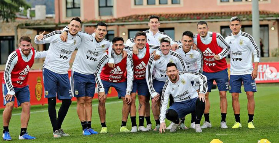 Jugadores durante un entrenamiento de Argentina