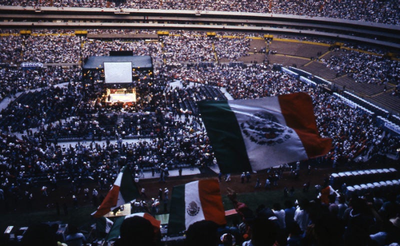 Estadio Azteca en la pelea entre Julio César Chávez vs Greg Haugen