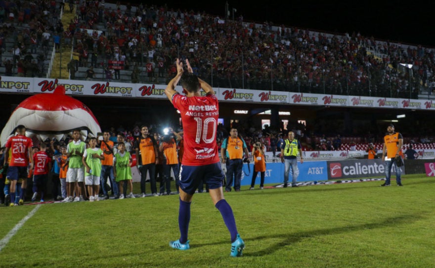 Ángel Reyna durante un partido con Veracruz