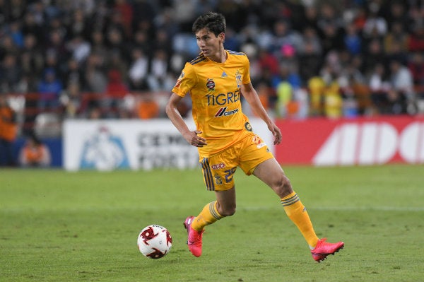 Jürgen Damm en acción con Tigres