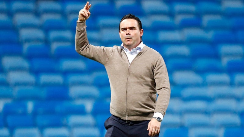 Marc Overmars tras un duelo del Ajax en Holanda 