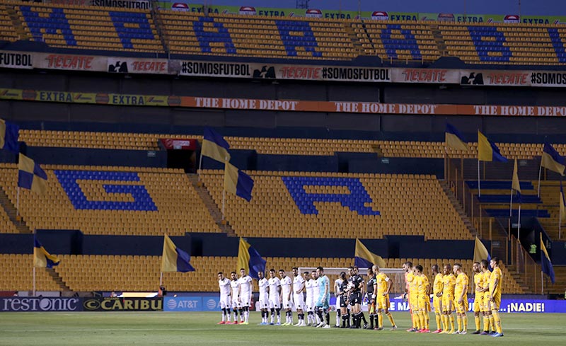 Ceremonia previa al partido entre Juárez y Tigres