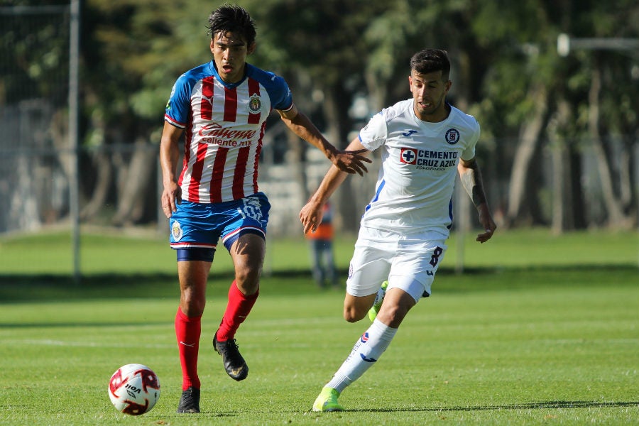 Gilberto García en duelo ante Pachuca Sub 17