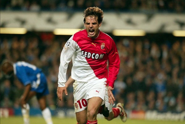 Fernando Morientes como jugador del Mónaco