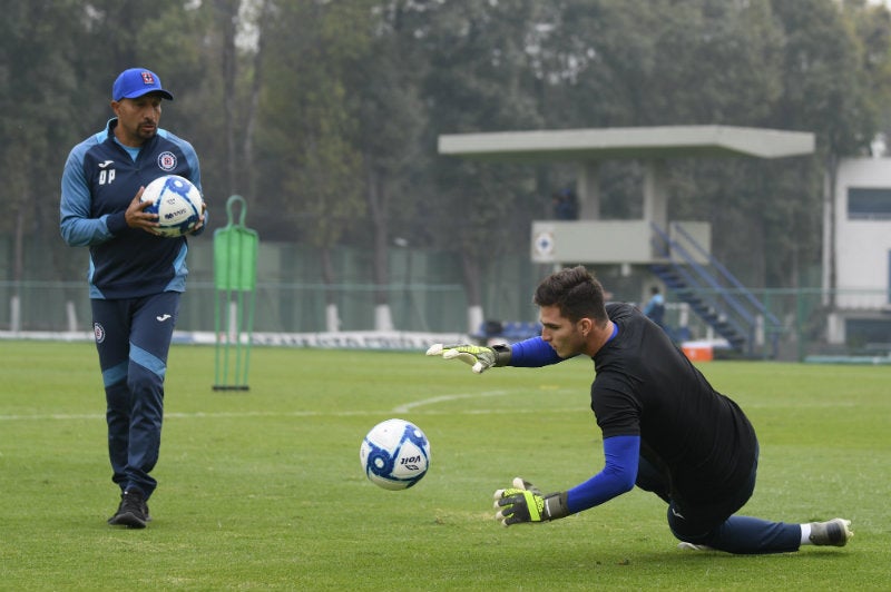 Conejo en entrenamiento con Jurado