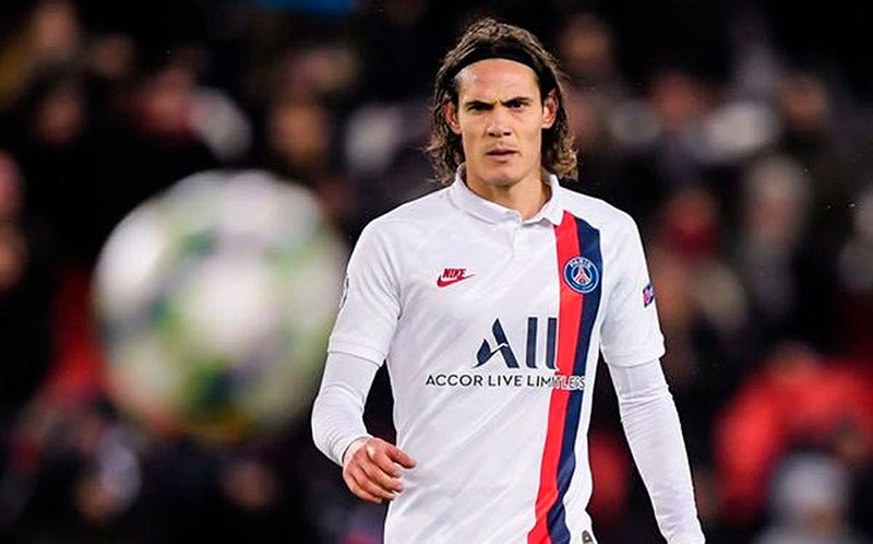 Edinson Cavani en un partido