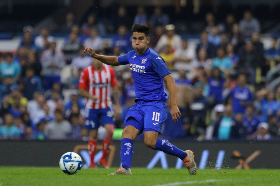 Pol Fernández durante un partid con Cruz Azul