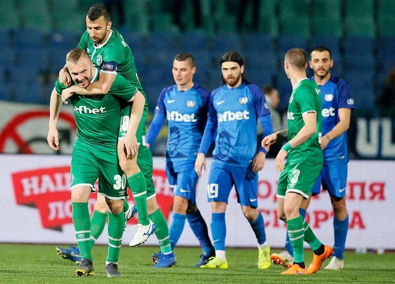 Jugadores del Ludogorets celebran una anotación 