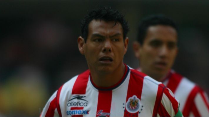 Tiburón Sánchez en partido con Chivas