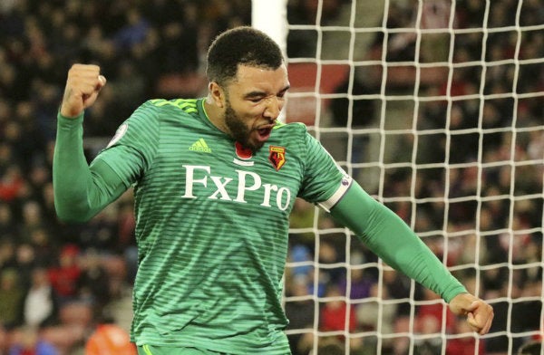 Deneey en celebración de gol con Watford