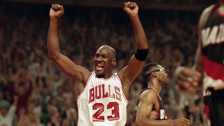 Michael Jordan durante un partido con los Bulls 