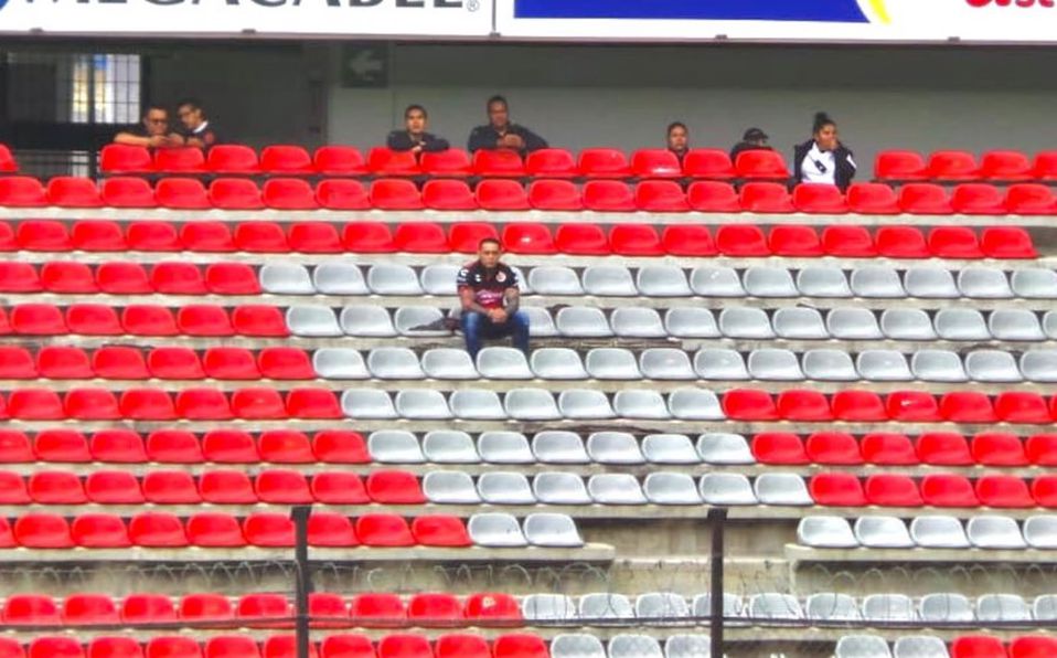 El solitario aficionado de Xolos