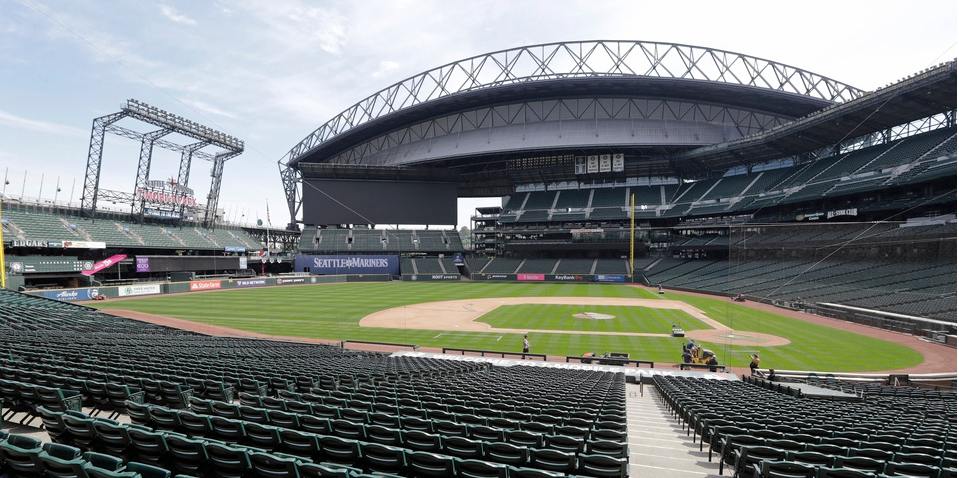 El campo de los Seattle Mariners luce completamente vacío 