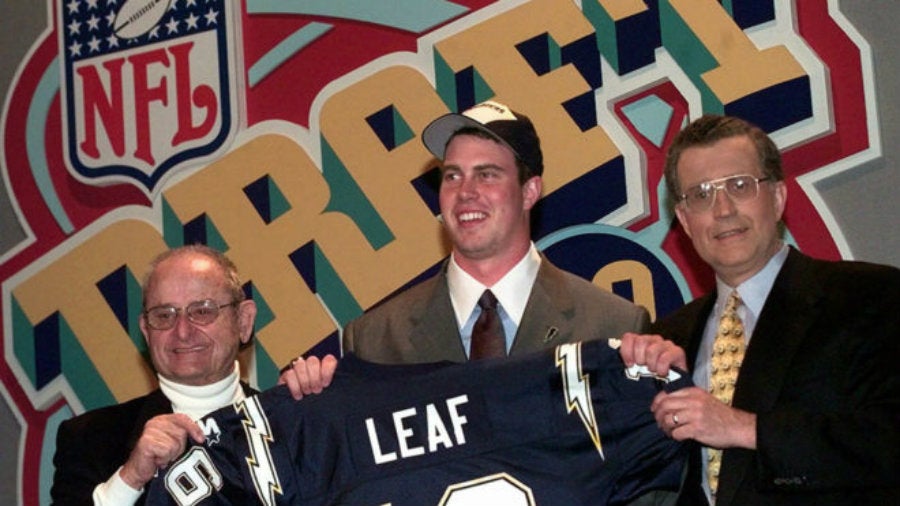 Leaf, al ser reclutado por Chargers en 1998