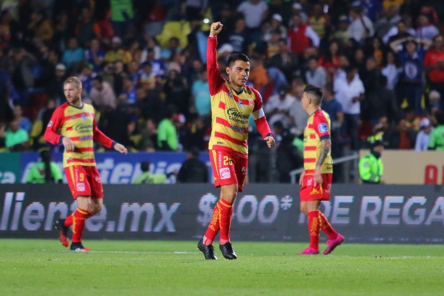 Aldo Rocha durante un partido con Morelia