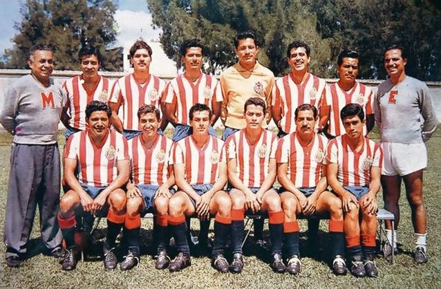 Jugadores de Chivas en la época del campeonísimo