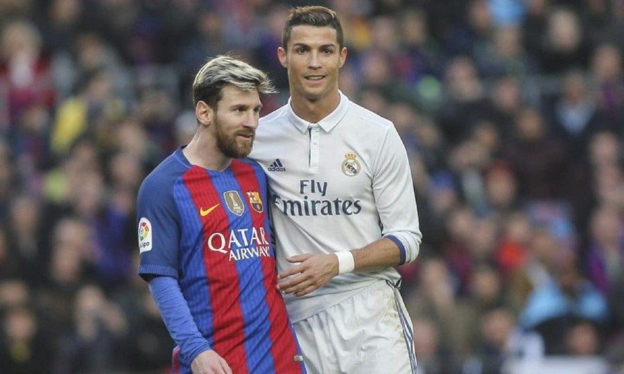 Messi junto a Cristiano en un Clásico Español