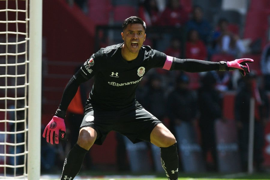 Alfredo Talavera durante un partido con Toluca