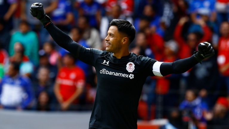 Alfredo Talavera durante un partido con Toluca