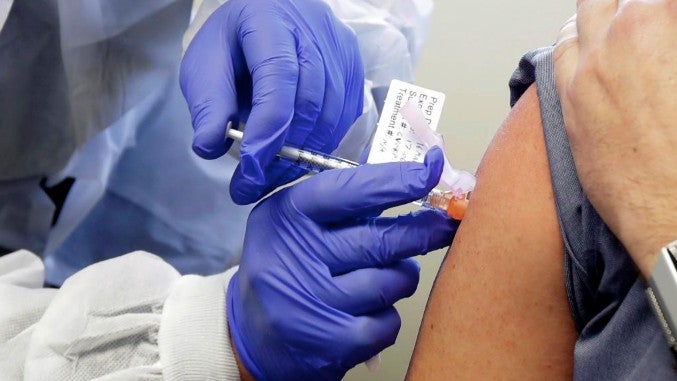 300 vacunas contra el coronavirus están actualmente en fase de ensayo