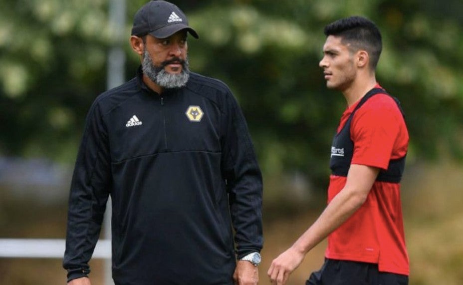 Nuno y Jiménez en un entrenamiento con los Wolves