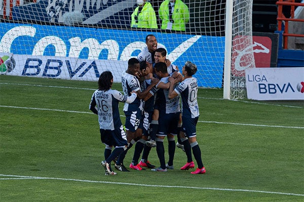 El festejo del gol de Pachuca 