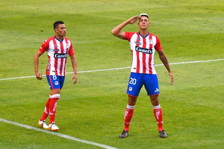 Mauro Quiroga celebra gol con Atlético de San Luis