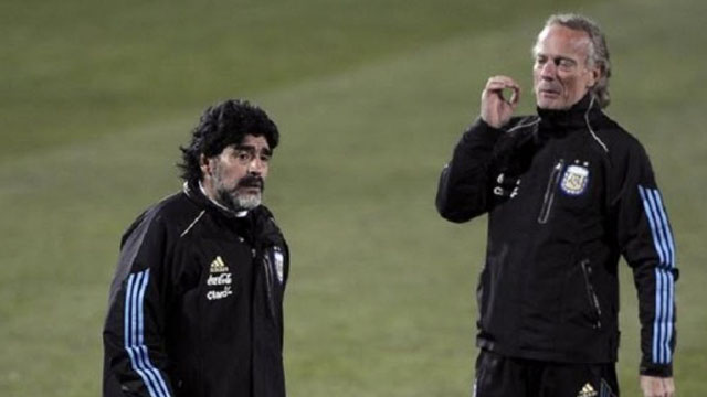 Fernando Signorini con Maradona